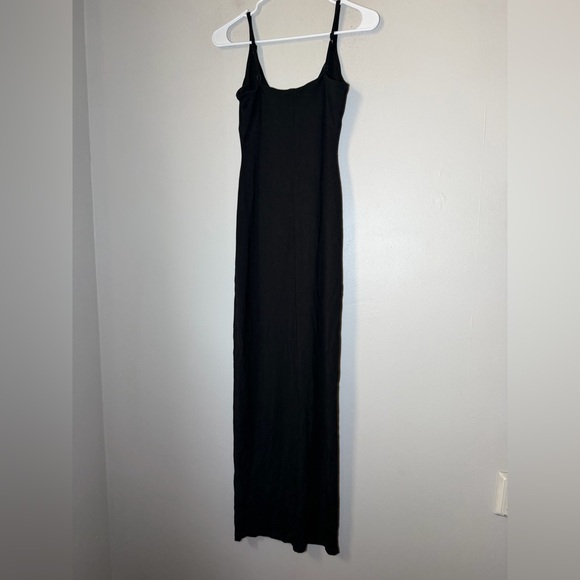 SKIMS Smooth layers skimpy scoop neck black dress size small - Picture 5 of 8